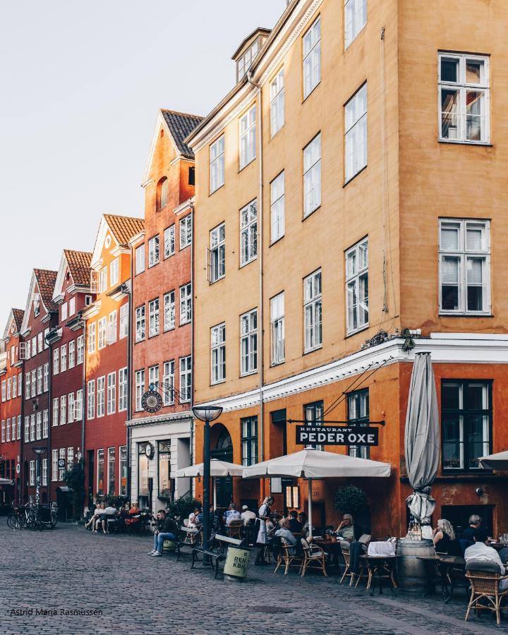 Sølvgade 84 * København
